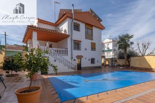 Xalet a Villa de Otura