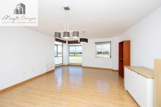 Dúplex a Santa Fe. Magnifico duplex en santa fe muy luminoso y con vista despejada.