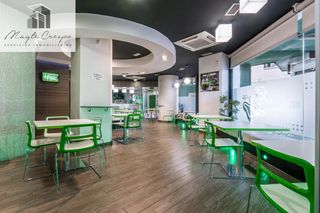 Local Comercial a Calle profesor francisco dalmau 11. Venta de cafetería la contraviesa de 160 m2  junto a alcampo