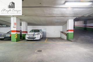 Autoparkplatz in Calle muladíes 2. Se vende plaza de garaje en parque lagos cerca de carrefour