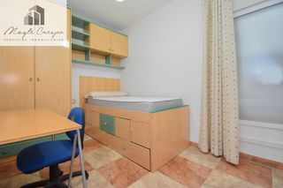 Location Appartement à Camino de Ronda. Piso para estudiantes