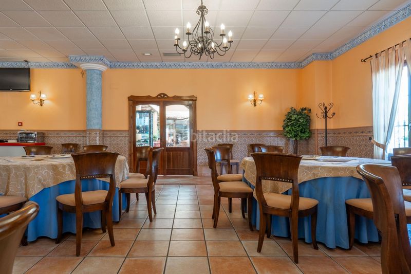 Foto 484bc127-260a-4738-8d27-573230250817. Edificio in Diezma