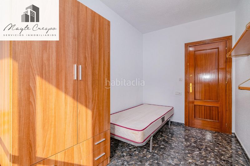 Foto 0b969fb3-33c3-4c7f-850e-7f4087da501c. Pis a Loja