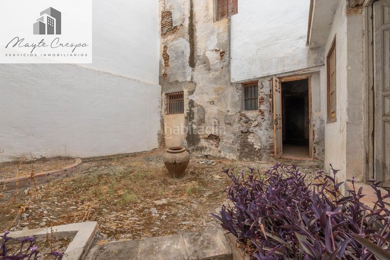 Foto f739e980-411f-4b6d-8a07-fdc2e8641847. Casa a Almuñecar centro Almuñécar