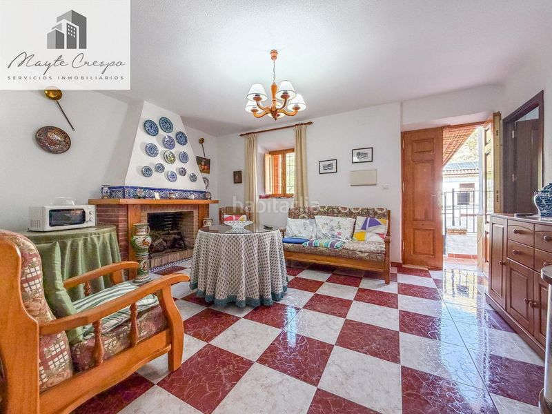 Foto 040b941a-432d-4489-9097-018b01645252. Chalet en calle estacion 4 casa independiente en la entrada . a 10 minutos de granada en Pinos Genil