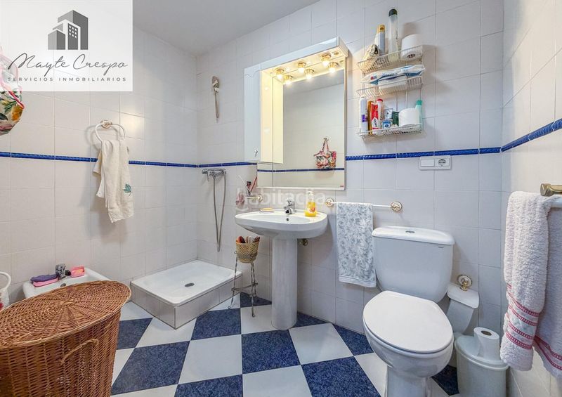 Foto 27d00738-544c-4d24-8ab5-379e22357685. Chalet en calle estacion 4 casa independiente en la entrada . a 10 minutos de granada en Pinos Genil