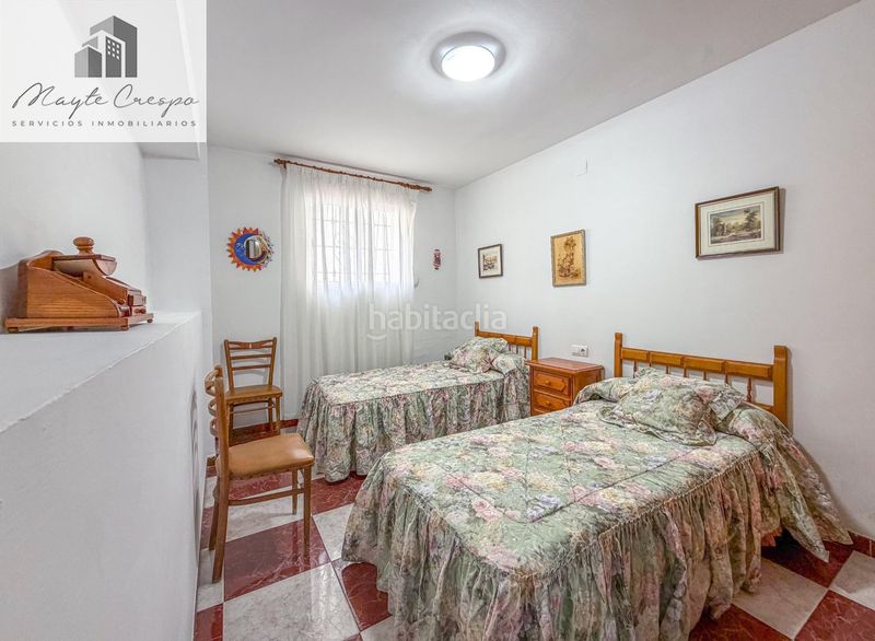 Foto d0085054-b94d-4d84-980c-ca48334afa7a. Chalet en calle estacion 4 casa independiente en la entrada . a 10 minutos de granada en Pinos Genil