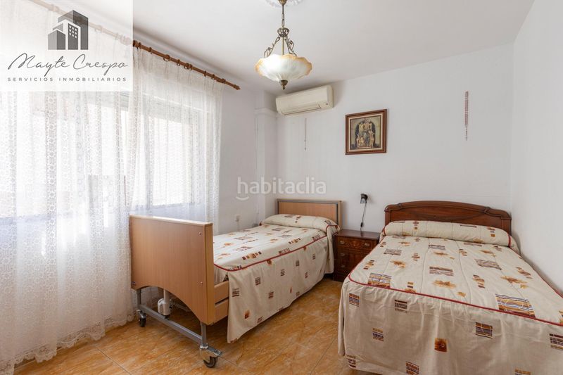 Foto 4f73a95d-d195-44c4-a494-08578e867bae. Casa adossada amb aparcament a Atarfe