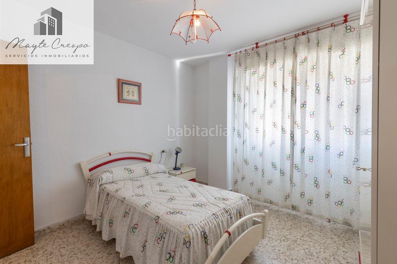 Foto a7aa1015-87b0-4fe1-b22e-9af84c57be25. Casa adossada amb aparcament a Atarfe