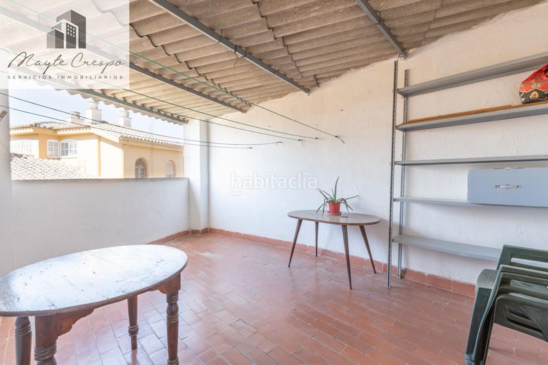Foto c2b90795-c920-452f-a223-3be8ba88d1cf. Casa adossada amb aparcament a Atarfe