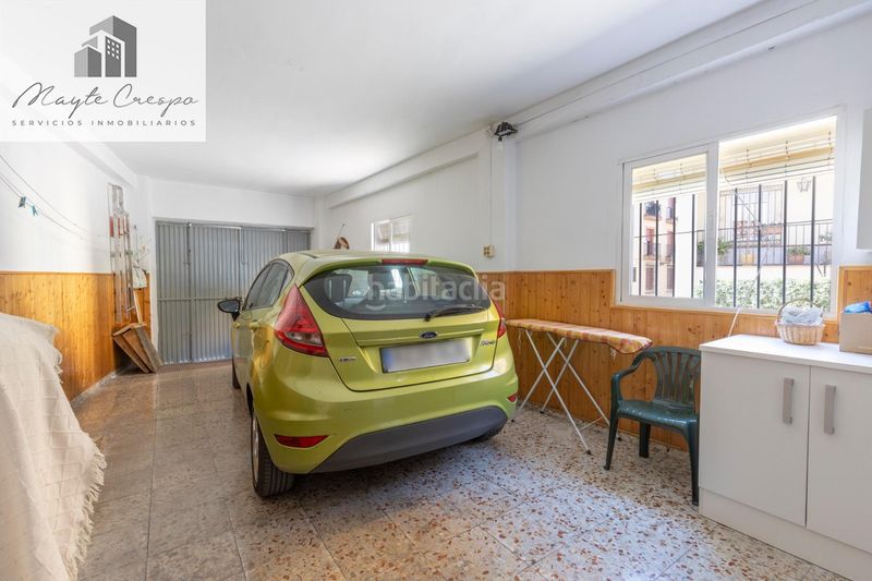 Foto f01b31a9-d4f4-45a7-87bc-72588f1fdaf6. Casa adossada amb aparcament a Atarfe