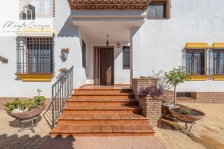 Chalet  Alelies (vent). Impresionante chalet dividido en dos viviendas con piscina y zon