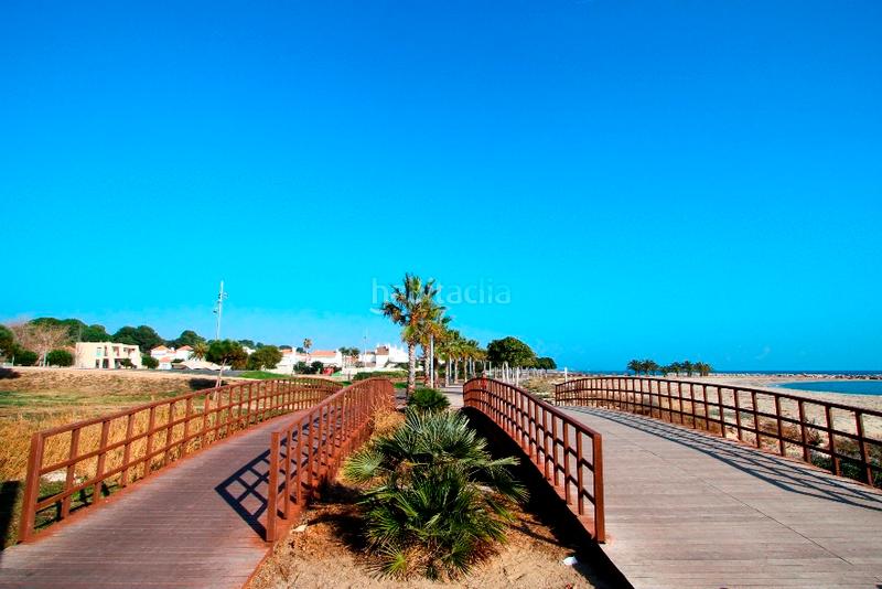Foto 0ef20f07-466e-4ca1-a375-5a5d065347d8. Xalet amb aparcament piscina a mar Cambrils Cambrils
