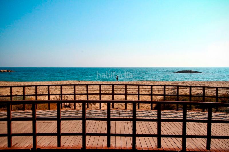 Foto c7239f56-7fe2-4a25-954c-2f954c9440bb. Xalet amb aparcament piscina a mar Cambrils Cambrils