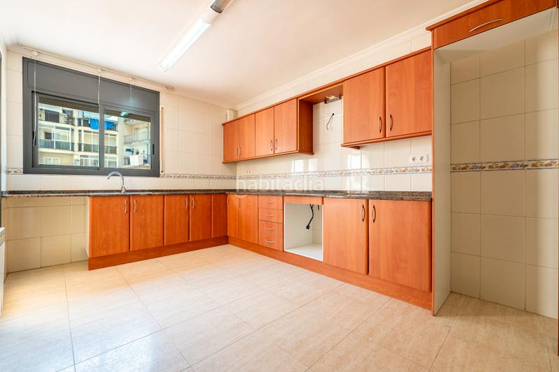Foto 58f0cb05-a316-42c0-b8b6-733738a6a4da. Piso en passeig de sunyer 3 piso passeig sunyer en Reus