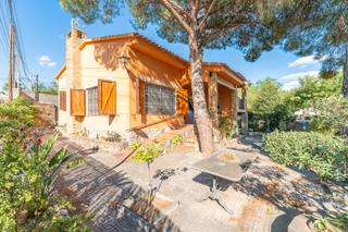 Chalet in Carrer de reus 1