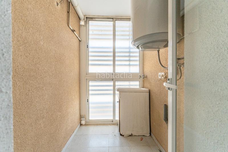 Foto 69f97e59-4b91-4817-83de-f15f4e700d4e. Piso en carrer de l'alcalde segimon 16 piso zona carrefour en Reus