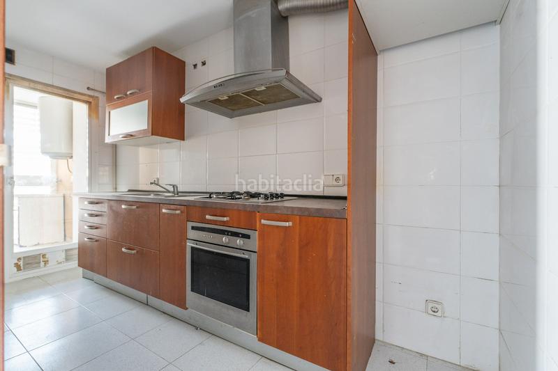 Foto b8ec2637-1632-4690-9ca2-5e1659aa28b1. Piso en carrer de l'alcalde segimon 16 piso zona carrefour en Reus