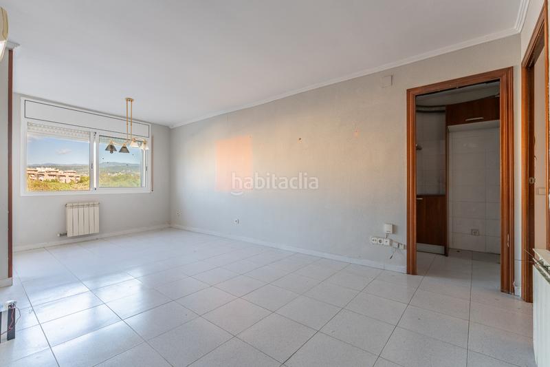 Foto fe7eeaaf-a914-4b38-a198-ab5815c2b7b6. Piso en carrer de l'alcalde segimon 16 piso zona carrefour en Reus