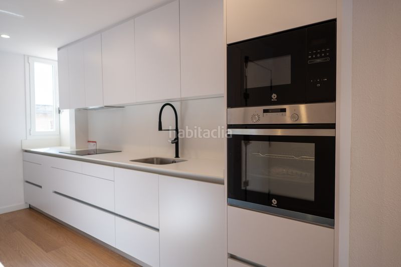 Foto 9220bc57-5777-40b5-be01-e9b3a9b3f397. Pis a carrer de santa teresa 19 a Centre Reus