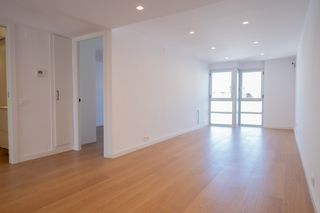 Pis  Carrer de santa teresa 19. Piso a estrenar totalmente reformado en el centro de reus