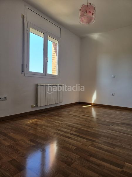 Foto 30f55086-7a92-4cab-b80c-35f2ed741484. Casa amb xemeneia calefacció aparcament a pla de maset - cap de Salou Salou