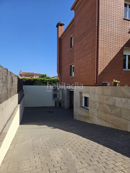 Foto 7d6ffd48-c6c0-4be2-b857-c9a8c2aa72bf. Casa amb xemeneia calefacció aparcament a pla de maset - cap de Salou Salou