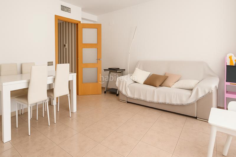 Foto db40ad18-24e3-40c9-9282-0ccb25e7ff16. Casa adossada amb calefacció aparcament a Remolins - Sant Jaume Tortosa