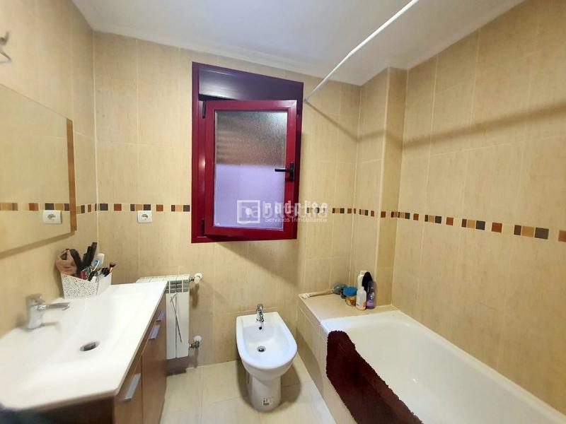 Foto 1e0fe308-b7ff-4c0c-95d7-d9222e2c4234. Appartamento con riscaldamento parcheggio piscina in Seseña