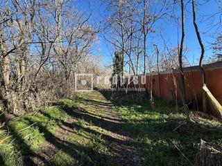 Industrial plot en Los Robles. Terreno en sesea!!