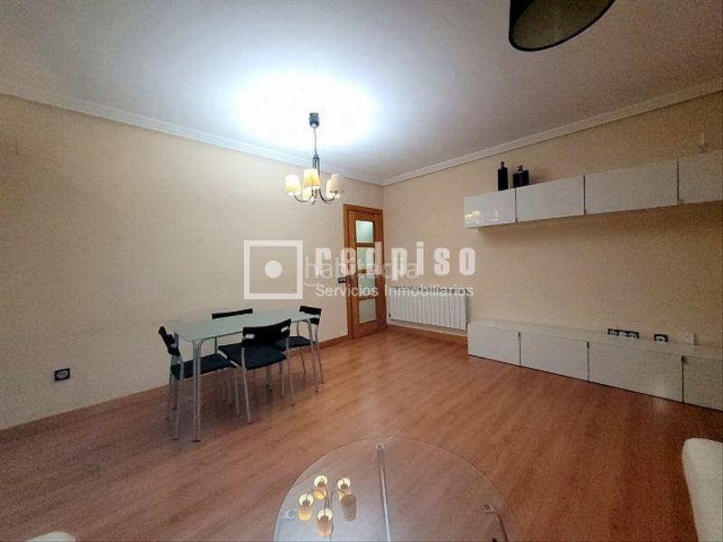 Foto 930ce678-33dd-43ee-9373-3f6e4b52bc06. Piso precioso piso en el Centro !! en Centro Ocaña