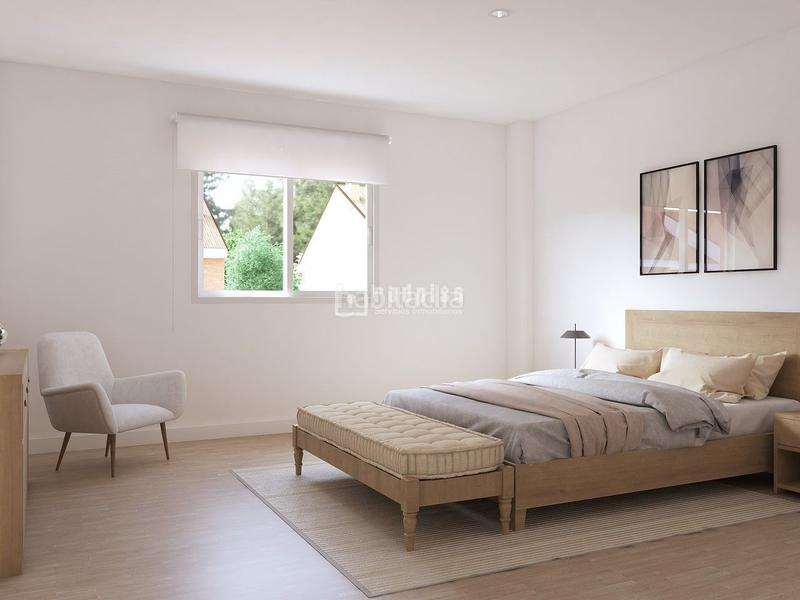 Foto ad2170dd-0c38-4ee7-b6ba-9402f2518af8. Chalet avec parking dans Las Lomas Seseña
