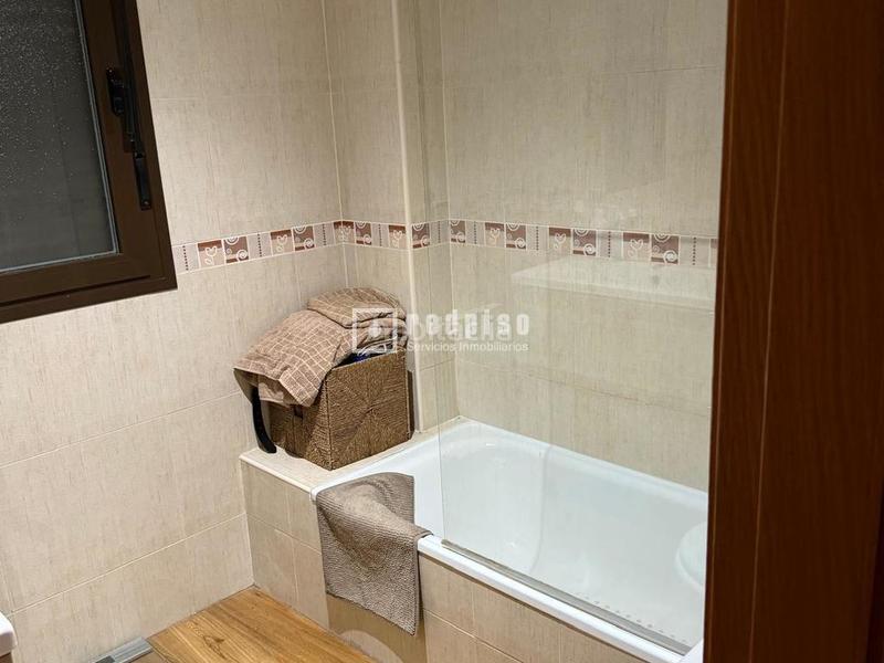 Foto 03daaaad-3191-4d1f-9bd8-1ce929b3a54f. Appartamento con riscaldamento parcheggio piscina in Seseña