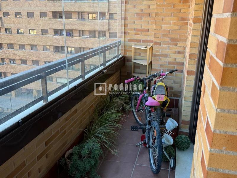 Foto 7f6c0bbd-67bc-4b51-aa40-efbde60bef3a. Appartamento con riscaldamento parcheggio piscina in Seseña
