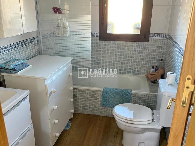 Foto a212ad03-7e5b-4867-9e52-41de1fd1cd43. Appartamento con riscaldamento parcheggio piscina in Seseña