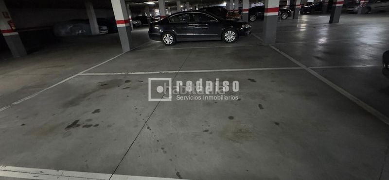 Foto ecd8dfba-27a2-41be-bb3a-5f3f449be6a5. Aparcament cotxe a El Quiñón Seseña
