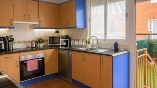 Miete Chalet in Los Barreros. Chalet en alquiler de 4 dormitorios con garaje y amplios patios