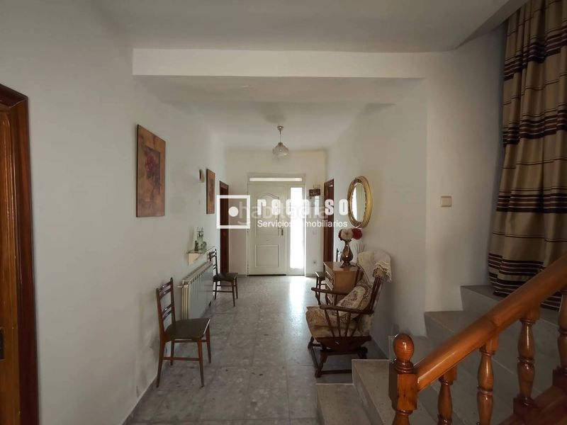 Foto 2b991b92-ce95-40ae-bc1b-664ef6475335. Casa amb calefacció a Villaconejos