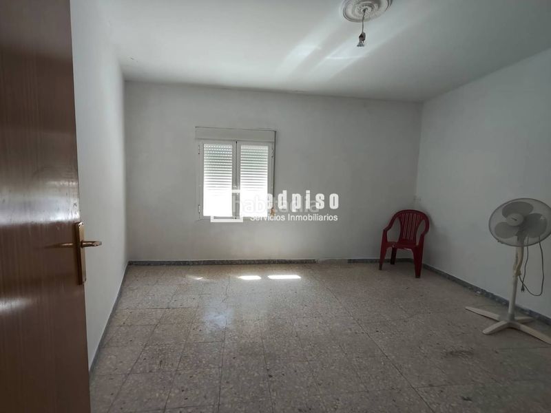 Foto e4d52b75-3d46-45cd-ad3e-bec9aa4b4ed8. Casa amb calefacció a Villaconejos