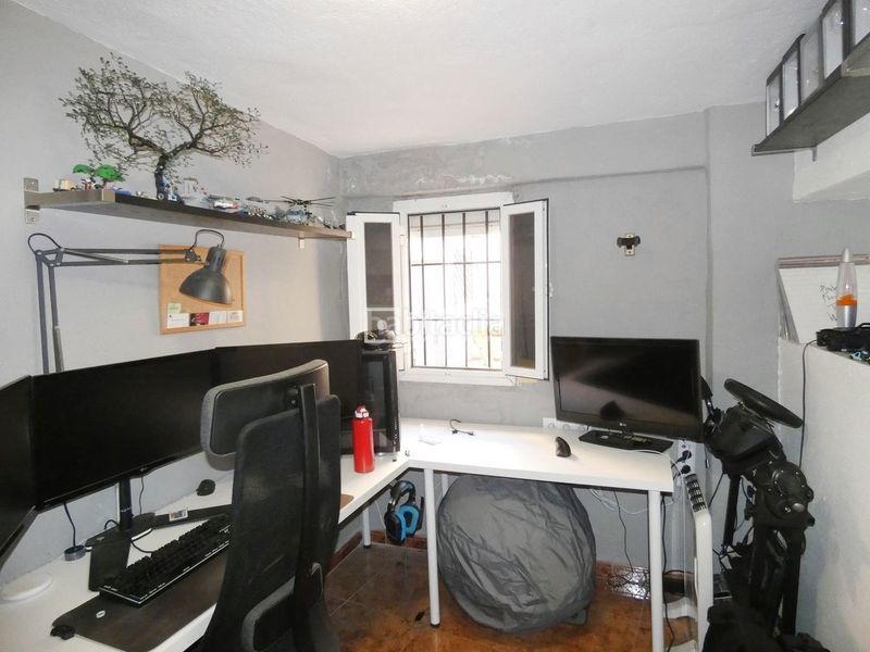 Foto a950dbbe-4c1b-4a36-bc21-5f6551cf2451. Casa amb calefacció aparcament a La Merced Málaga