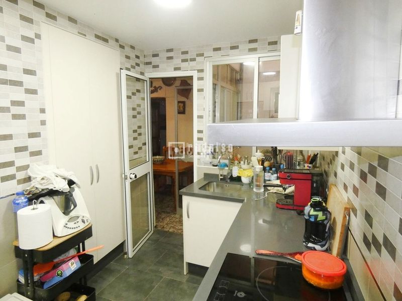 Foto bd93cab7-2387-41f5-9000-6919da054602. Casa amb calefacció aparcament a La Merced Málaga