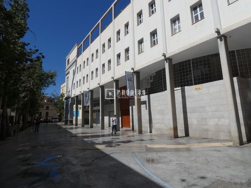 Foto e7562878-8d5e-4de3-86a0-afbdecaa234b. Casa amb calefacció aparcament a La Merced Málaga
