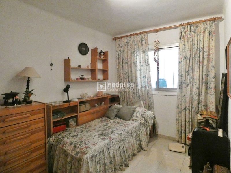 Foto b7a8e54f-8368-46ab-8f6c-744a7a11d08a. Pis amb calefacció a Olletas - Sierra Blanquilla Málaga