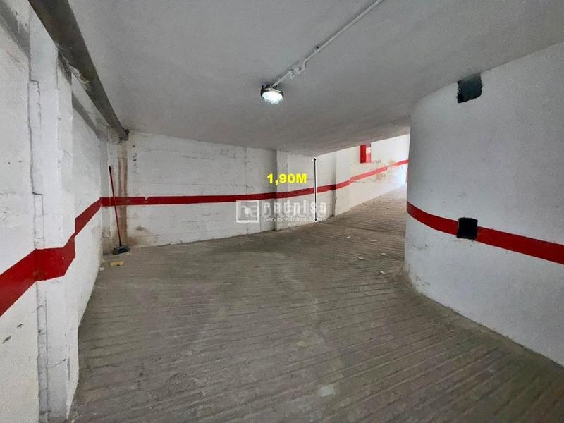 Foto 7c152bc7-ddad-4d3d-8ce2-793474f4a08b. Pis amb aparcament a El Molinillo - Capuchinos Málaga