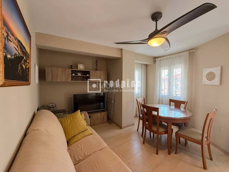 Foto a1850616-d476-4c6d-8767-e987ab07d308. Pis a Olletas - Sierra Blanquilla Málaga