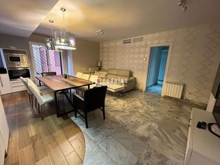 Location Appartement  De victoria. Piso en alquiler con parking en calle victoria