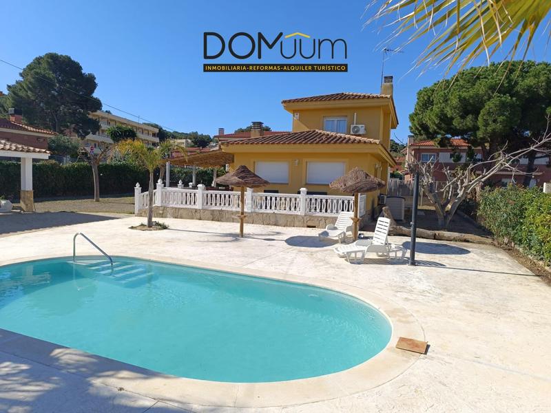 Foto d1653a10-fb8c-4a5e-a9e4-ec9335e16cf5. Maison avec chauffage parking piscine dans pla de maset - cap de Salou Salou