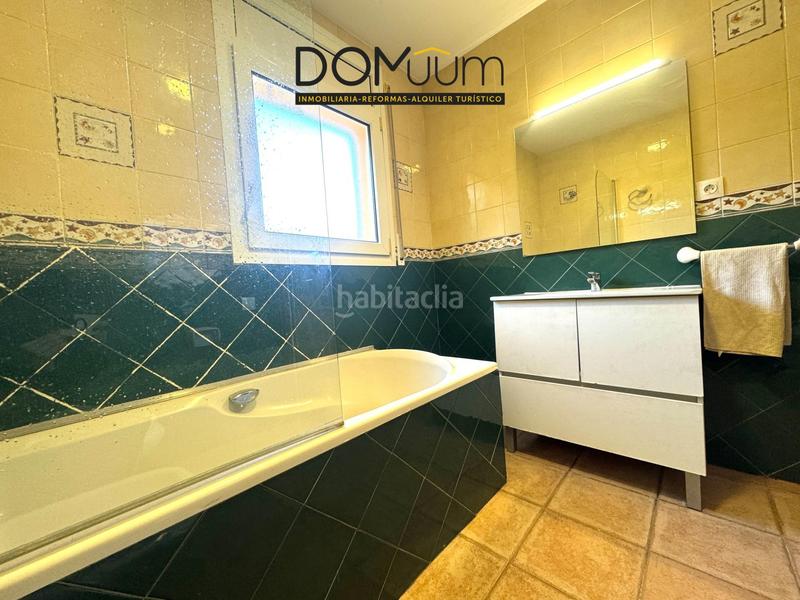 Foto f6a52152-2c71-44a0-991a-2be958d460f4. Maison avec chauffage parking piscine dans pla de maset - cap de Salou Salou