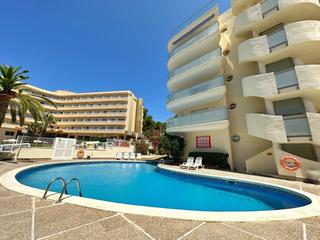 Piso en Dunes les 1. Estudio con terraza a 50 m de la playa en cap salou  piscina y p