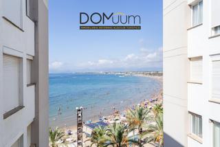 Appartement à Calle de brussel·les 14. Magnifico piso con vistas a la playa de salou en primera línea